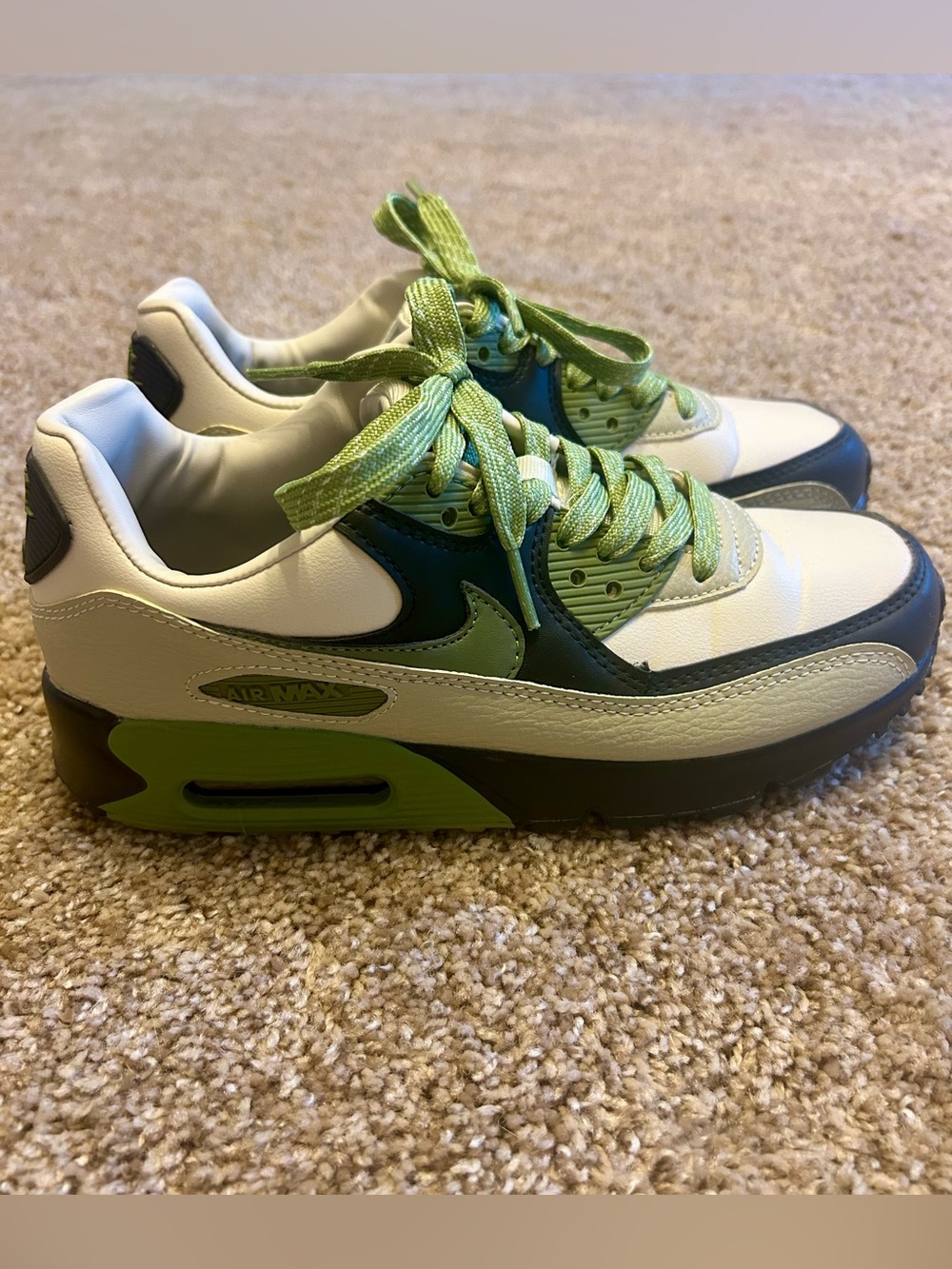 Nike Air Max Low-Top Sneakers in Tan, Black and Green